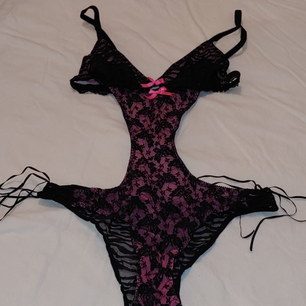 VS Lingerie